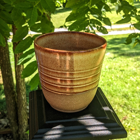 Nutmeg - Small Planter