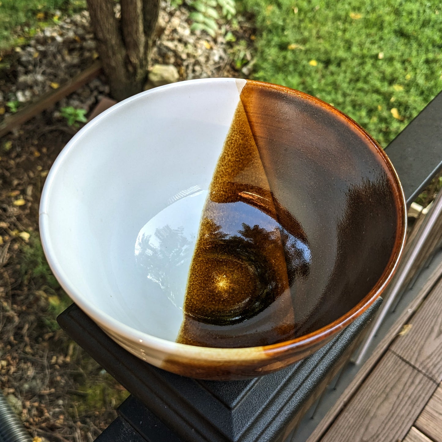Root Beer Float Criss Cross - Medium Bowl