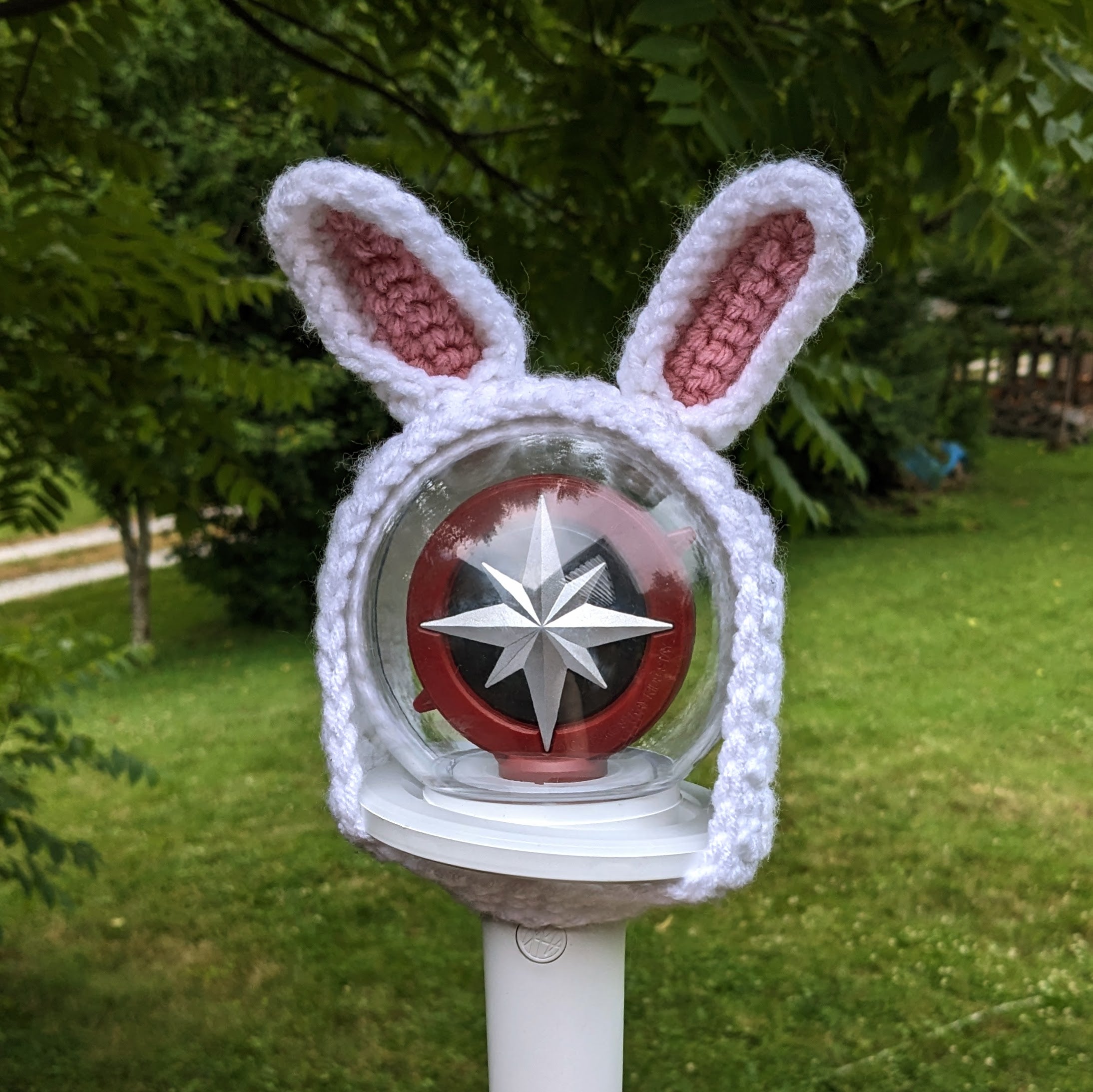 Leebit Lightstick Cover – Page of Wands Pottery
